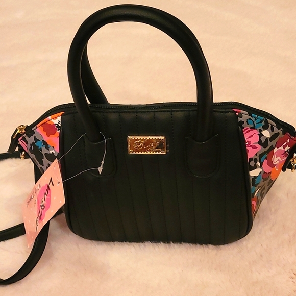Betsey Johnson Handbags - New Betsy Johnson Purse